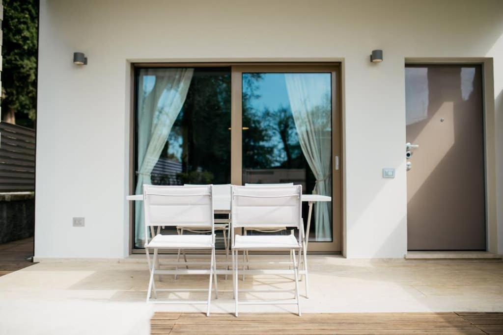 ガルドーネ・リヴィエラ Casa Chiaraヴィラ エクステリア 写真